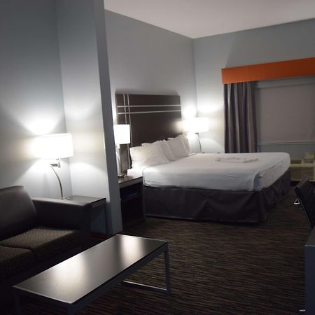 Best Western Elkhart Inn & Suites Ngoại thất bức ảnh