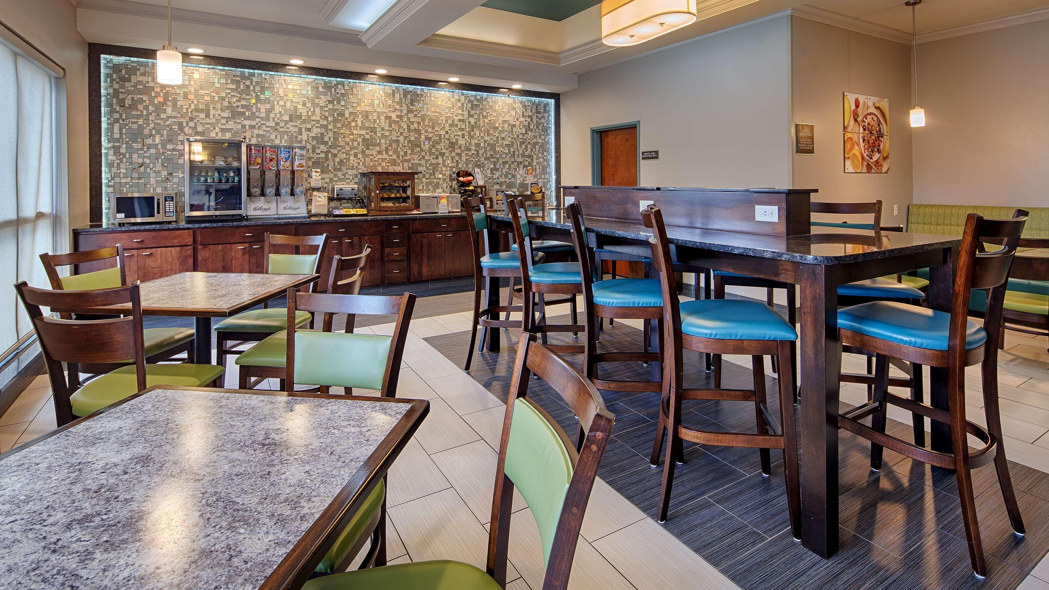 Best Western Elkhart Inn & Suites Ngoại thất bức ảnh