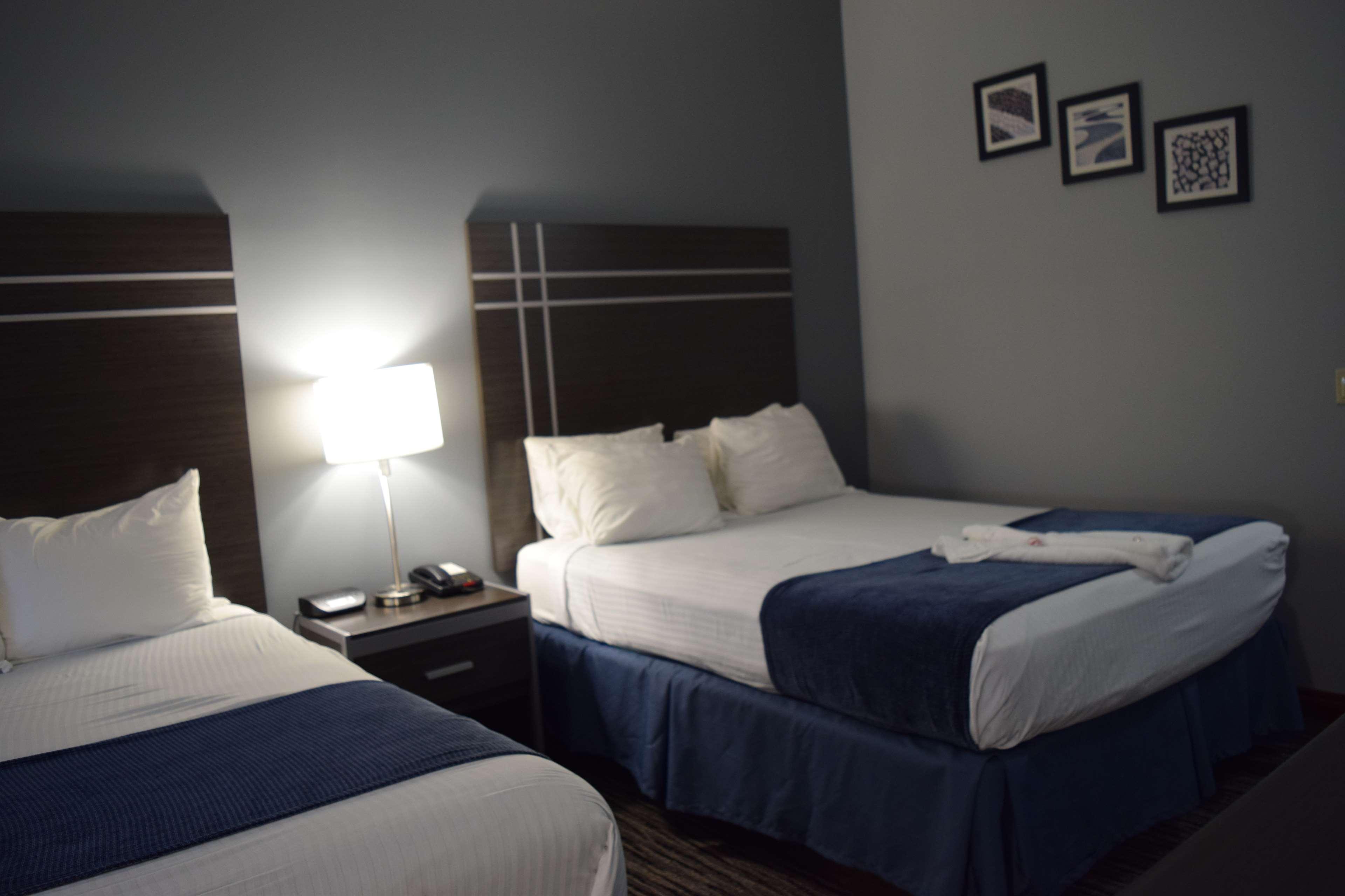 Best Western Elkhart Inn & Suites Ngoại thất bức ảnh